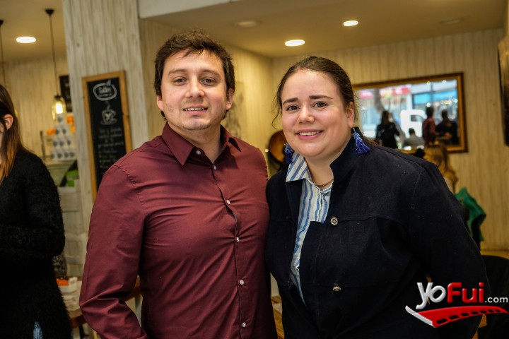 José Marín, Valentina López