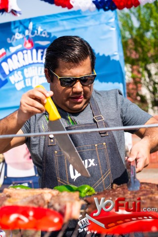 Fotografía en Profesor Klocker da sus tips para el mejor asado este 18, Plaza frente a Canal 13