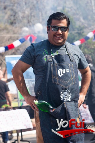 Fotografía en Profesor Klocker da sus tips para el mejor asado este 18, Plaza frente a Canal 13