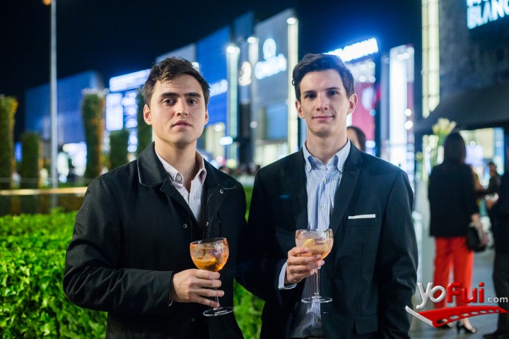 Nicolás Martorell, Felipe Larrain