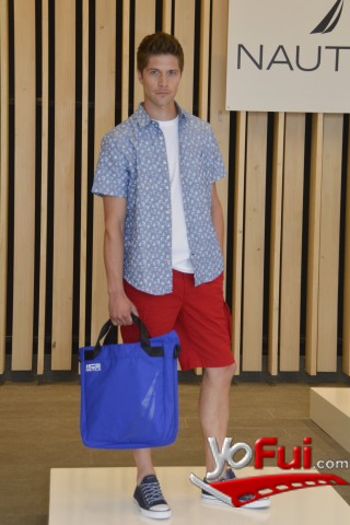 Fotografía en NAUTICA lanzó su colección Primavera-Verano 2018 en Chile, Espacio MGV