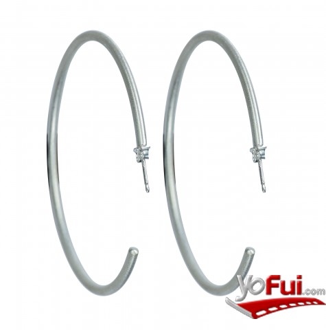 Fotografía en Nueva colección  Infini de Lola Lecannelier:  Joyas para mujeres atrevidas, Tienda Lola Lecannelier