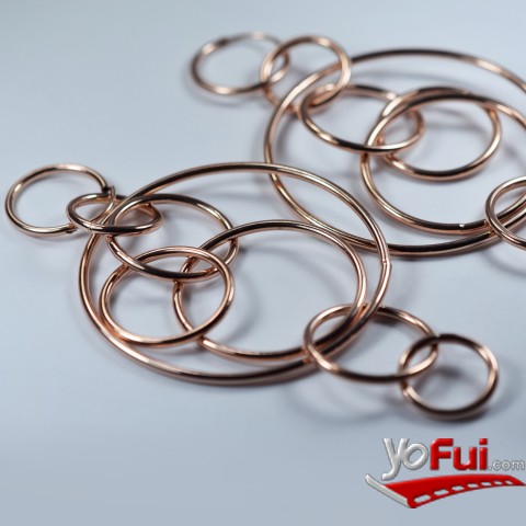 Fotografía en Nueva colección  Infini de Lola Lecannelier:  Joyas para mujeres atrevidas, Tienda Lola Lecannelier