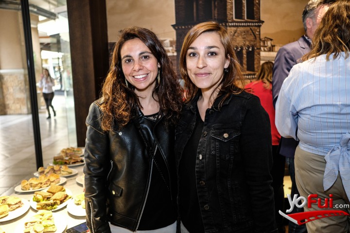 Daniela Salvador, Daniela Zevallos