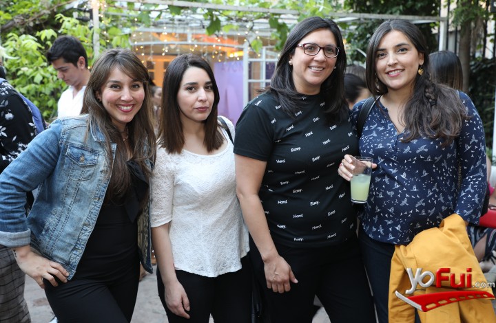 María de los Angeles Ríos, Paula Muñoz, Lorena Martínez, Natalia Margott