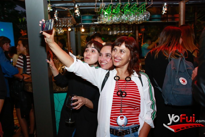 Fotografía en Lanzan TOPCLASS Web en la que celebridades chilenas dictan clases on line, The Hip Hotel