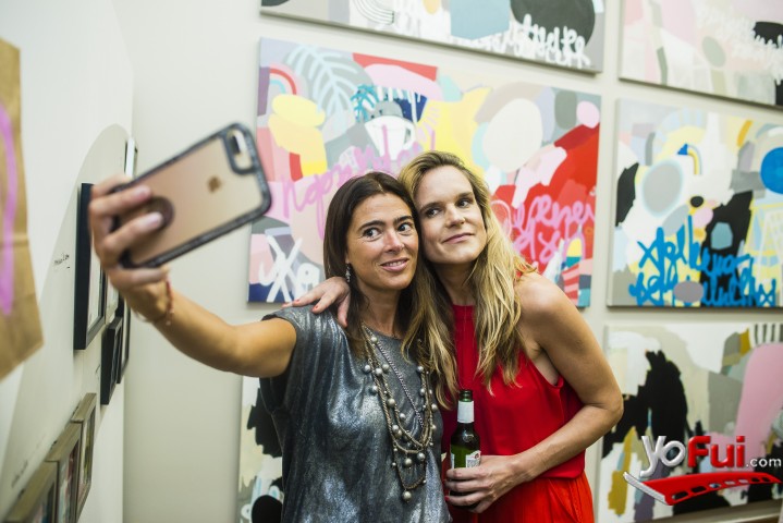 Valentina Macauliffe, Olivia Allamand