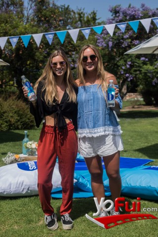 Laura Hamilton en Smartwater da la bienvenida al verano 2019