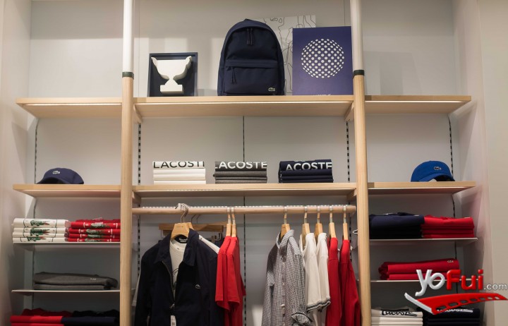 Fotografía en Lacoste abre su nueva tienda en Parte Arauco, Tienda Lacoste