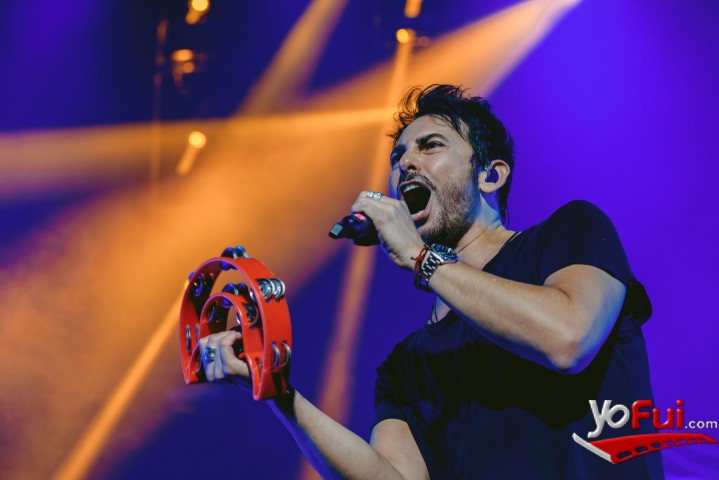 Fotografía en Misiones de Rengo acompañó a Beto Cuevas en celabración 30 años de carrera, Movistar Arena