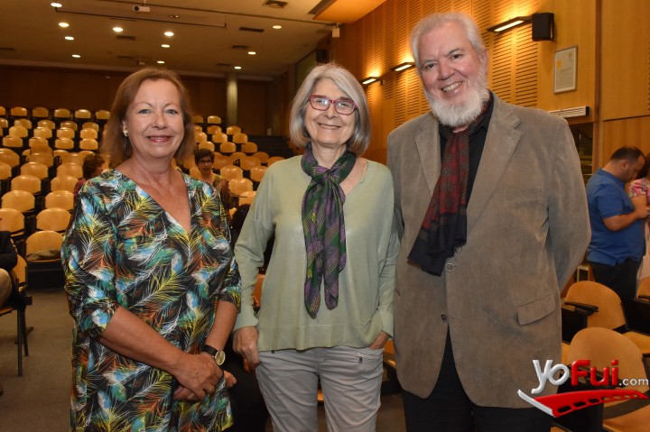 Bárbara Hayes, Adriana Santa Cruz, Juan Somavía