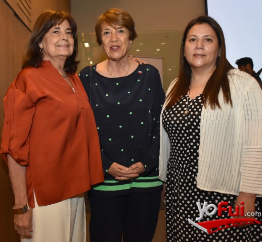 Francisca Aninat, Consuelo Valdés, Ministra, Laura Reyes