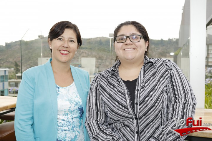 Claudia Contreras, Ana Guajardo