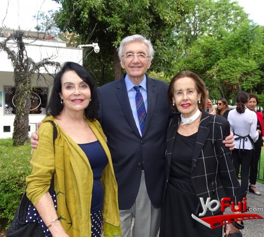 Alicia Larraín, Juan Carlos Bistoto, Lucía Gallo