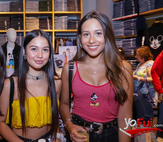 Javiera Hernández, Arantzazu Alzérreca