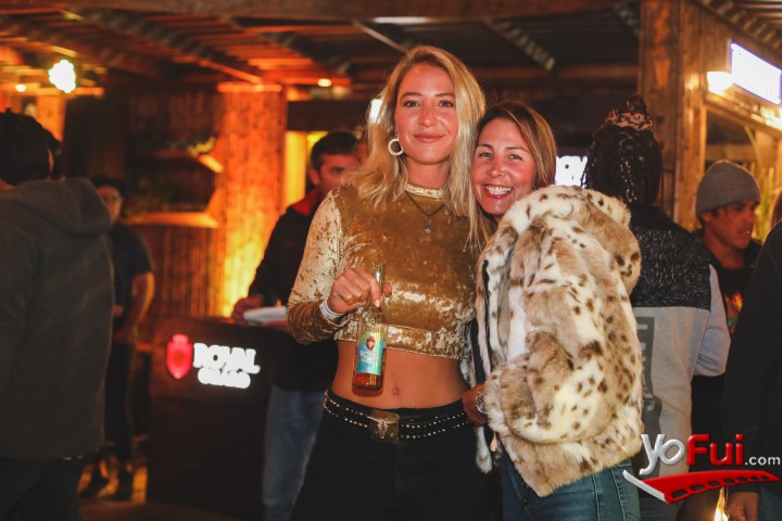 Karin Von Muhlenbrock, Andrea Montesinos