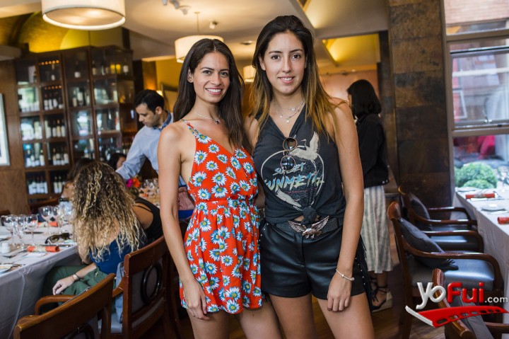 Belén Sandoval, Evelyn Valenzuela