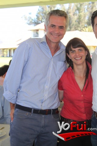 Andrés Turner, Andrea León