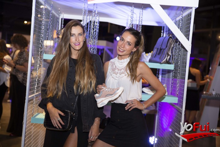 Claudia Silva, Joanna Ferrari