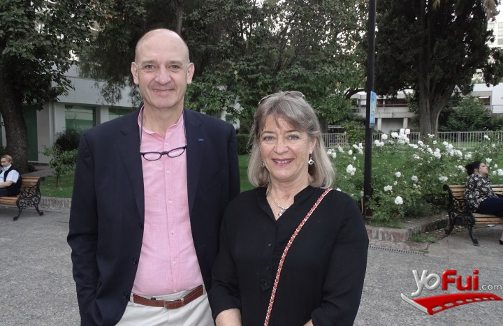 Jean Marc Besnier, Claudia Levy