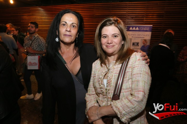 Fotografía en Acertijo Producciones trae a Chile la exitosa comedia ˝Entre Ella y Yo˝, Teatro Mori