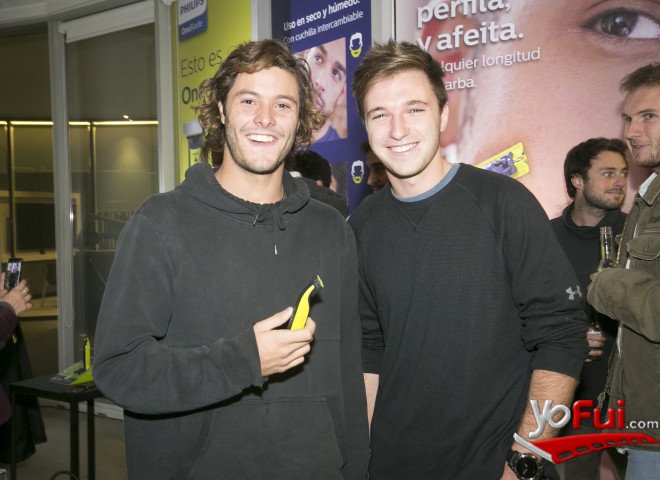 Nicolas Canales, Vicente Tuñon