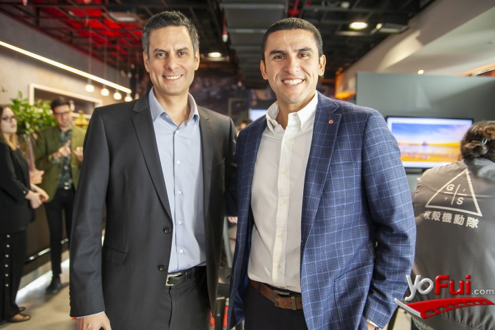 Jorge Becerra, Javier Barrientos