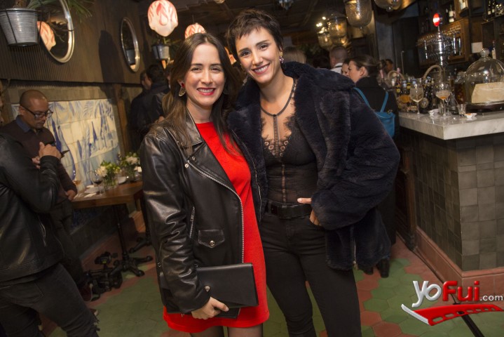 Lorena Bosch, Isidora Urrejola