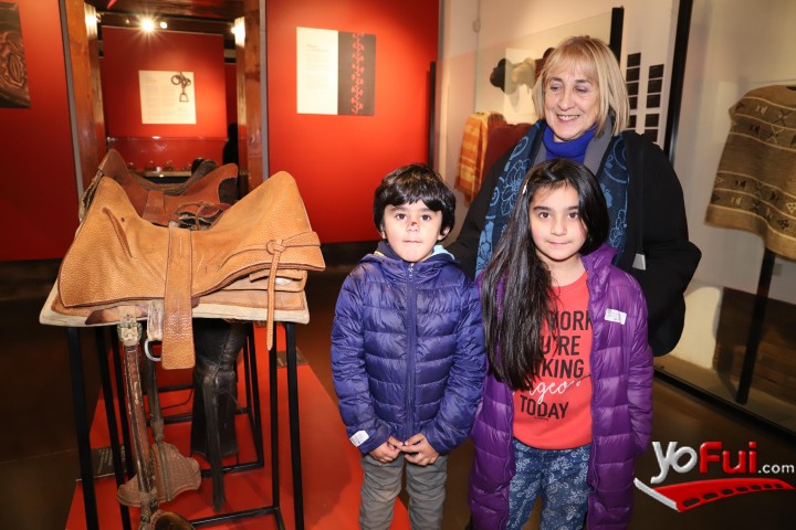 Valentina Nvir, Camila Bhakti junto a su abuela María Teresa, Museo de la Chilenidad