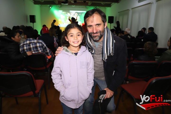 Ignacio Oyanedel y su hija Simonetta, en Centro Cultural Las Condes