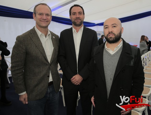 Gonzalo Muñoz, Co fundador y CEO de TriCiclos, Cristián Pagola, Gerente Negocio Refrigerados Nestlé, Francisco Espinoza