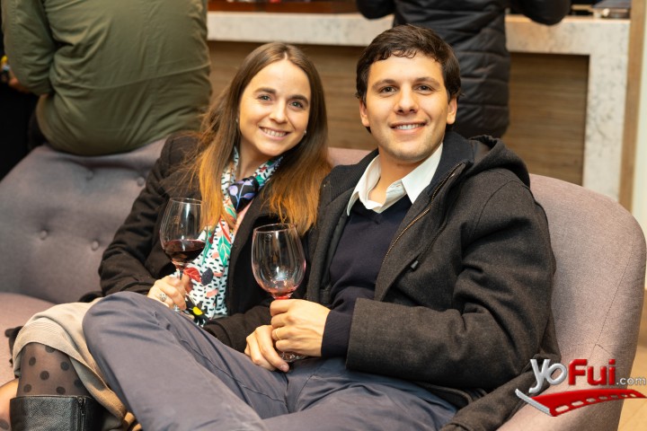 Camila Rojas, Mauriciio Welt