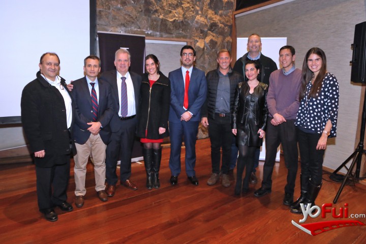 Ernesto Orive, Rolando Devia, José Luis Sobral, Macarena Sobral, Jorge Aravena, Thomas Pignal, Pierinne Méndez, Hugo Montenegro, Fernando Flores, Carmen Justiniano