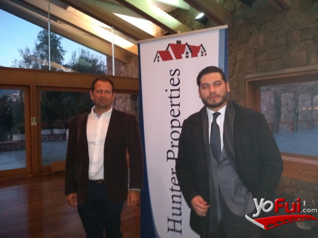Fotografía en Conferencia "Un Encuentro Estelar" con Eduardo Bendek, científico de NASA, Club de Golf Valle Escondido