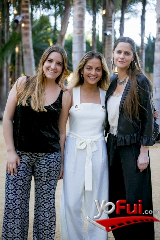 Alejandra Ureta, Consuelo Oyarzún, Javiera Monge