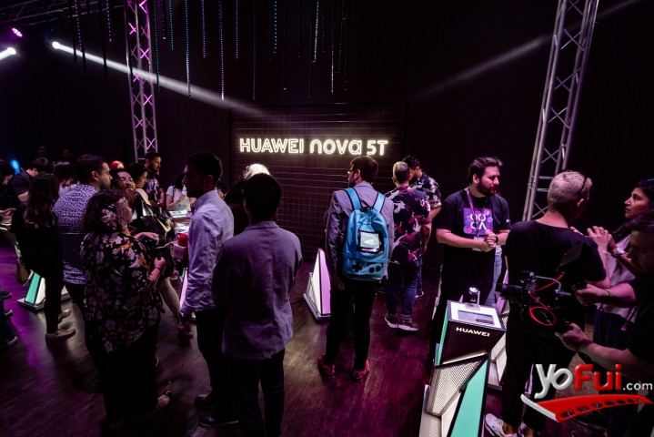 Fotografía en Lanzamiento de la nueva serie NOVA de Huawei, CentroParque