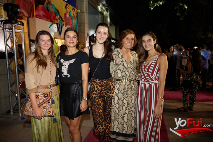 Catalina Ossa, Catalina Figueroa, Dominga Ossa, Rosario Bañados, Elisa Ossa
