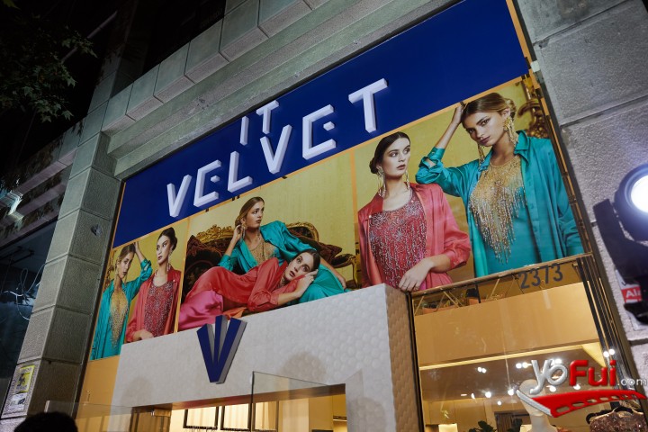 Fotografía en It Velvet inauguró su segunda tienda en Alonso de Córdova, Vitacura, It Velvet