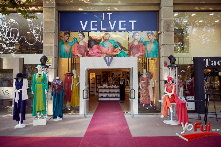 Fotografía en It Velvet inauguró su segunda tienda en Alonso de Córdova, Vitacura, It Velvet