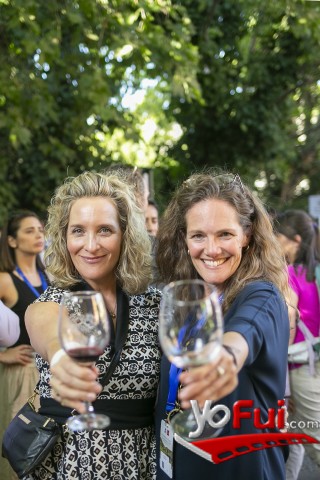 Marybeth Bentwood, Mari Henriette Du Toit-Helmbold