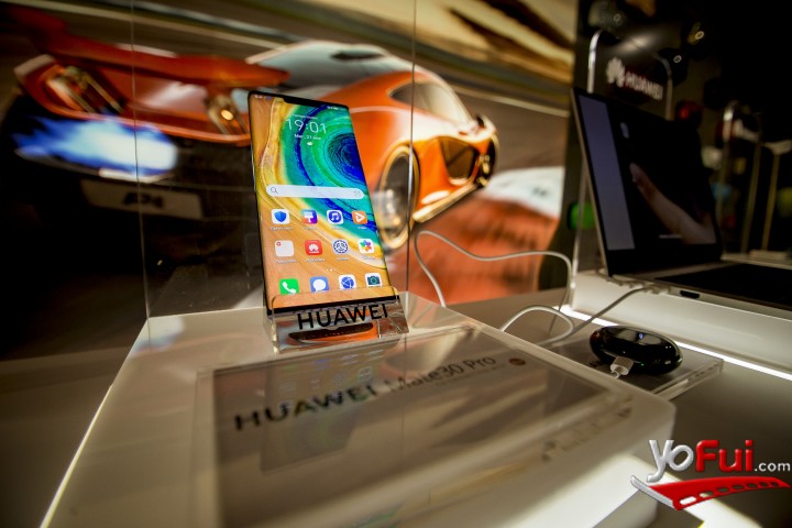 Fotografía en Experiencia HUAWEI Mate 30 Pro y Aston Martin - McLaren, McLaren y Aston Martin