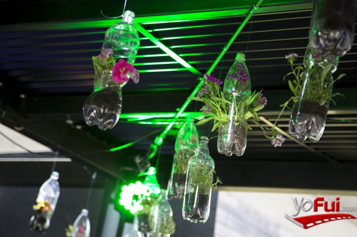 Fotografía en Head lanza innovadoras mochilas fabricadas con botellas recicladas, Bar Alonso