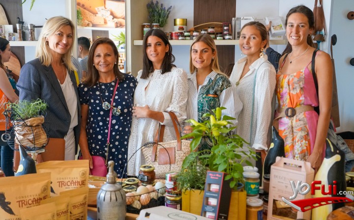 Majo Lucich, Claudia Achurra, Manu Balada, Maria José Gudlman, Ninette Rebolledo, Maia