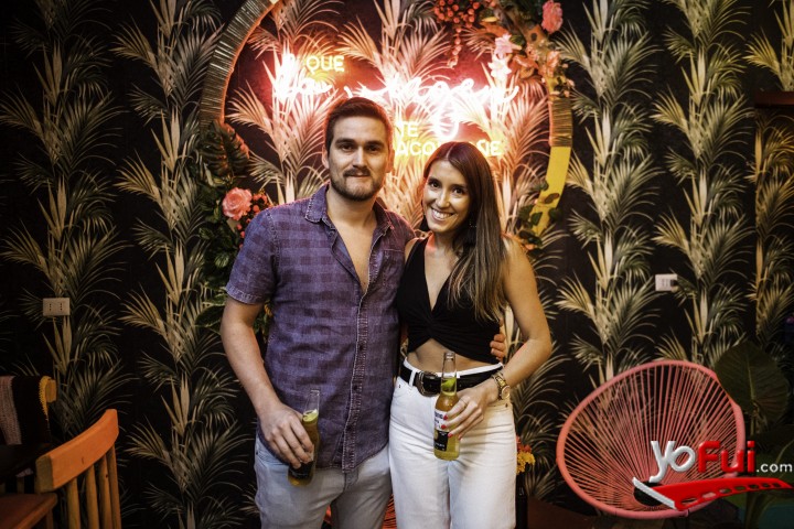 Carlos Rivera, Cindy Valderrama