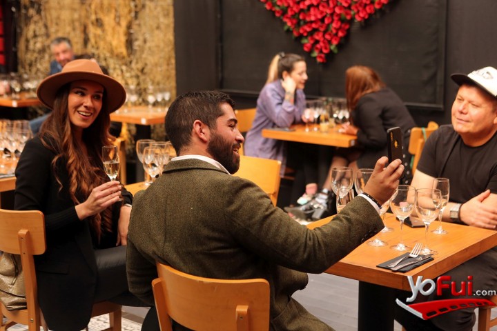 Fotografía en Presentación Carta de Vinos y Degustación de sus  Nuevos Platos, Restaurant Vietnam Discovery