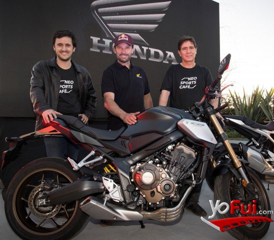 YoFui.com Honda lanza en Chile su línea Neo Sport Café -  la nueva CB650R y CB1000R, Azotea Centro Cultural San Ginés (9007)