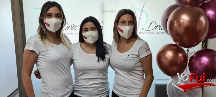 Fotografía en Reconstrucción gratuita de cejas a mujeres con cáncer, Consulta Dra. Carolina Valdés