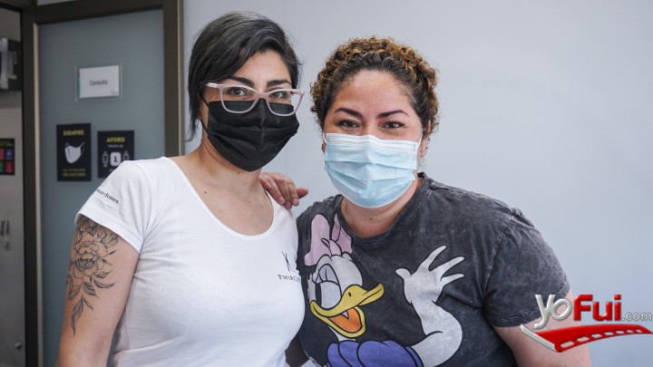 Fotografía en Reconstrucción gratuita de cejas a mujeres con cáncer, Consulta Dra. Carolina Valdés