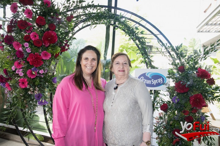 Elizabeth Karahanian, Marina Meneses Weber