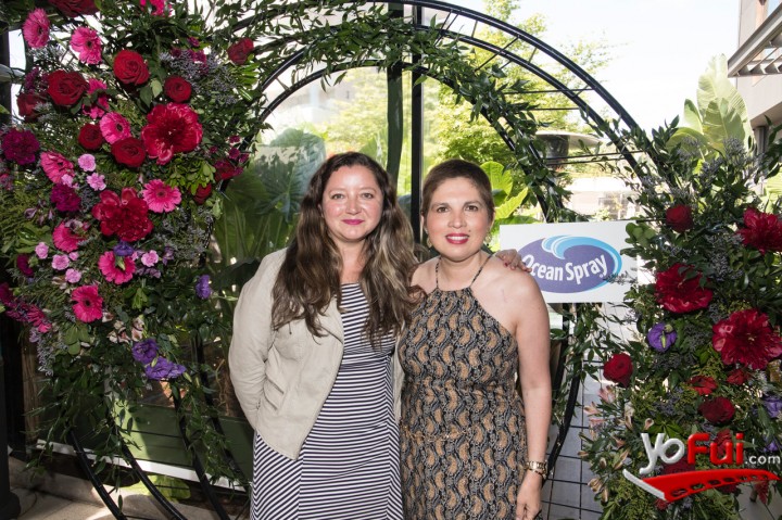Julia Salas, Rebeca Ubilla